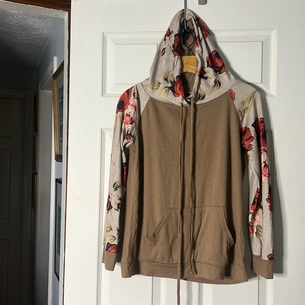 Tan Rose light weight Sweatshirt